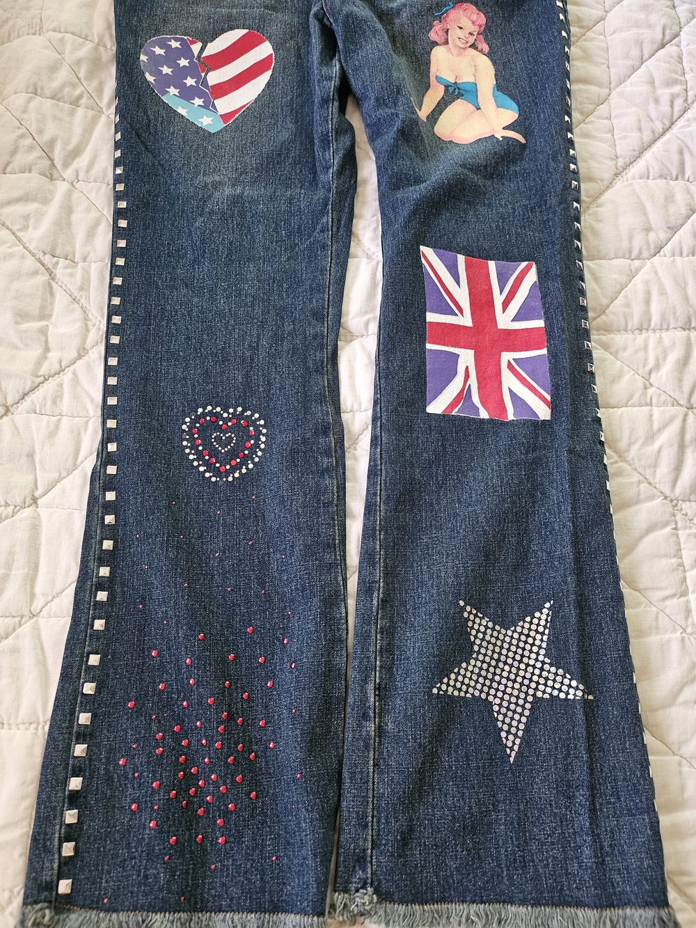 Zana Di- Y2K- Tall Jeans w/ Studded Legs, Appliques and Rhinestones Size 11 - Picture 9 of 10